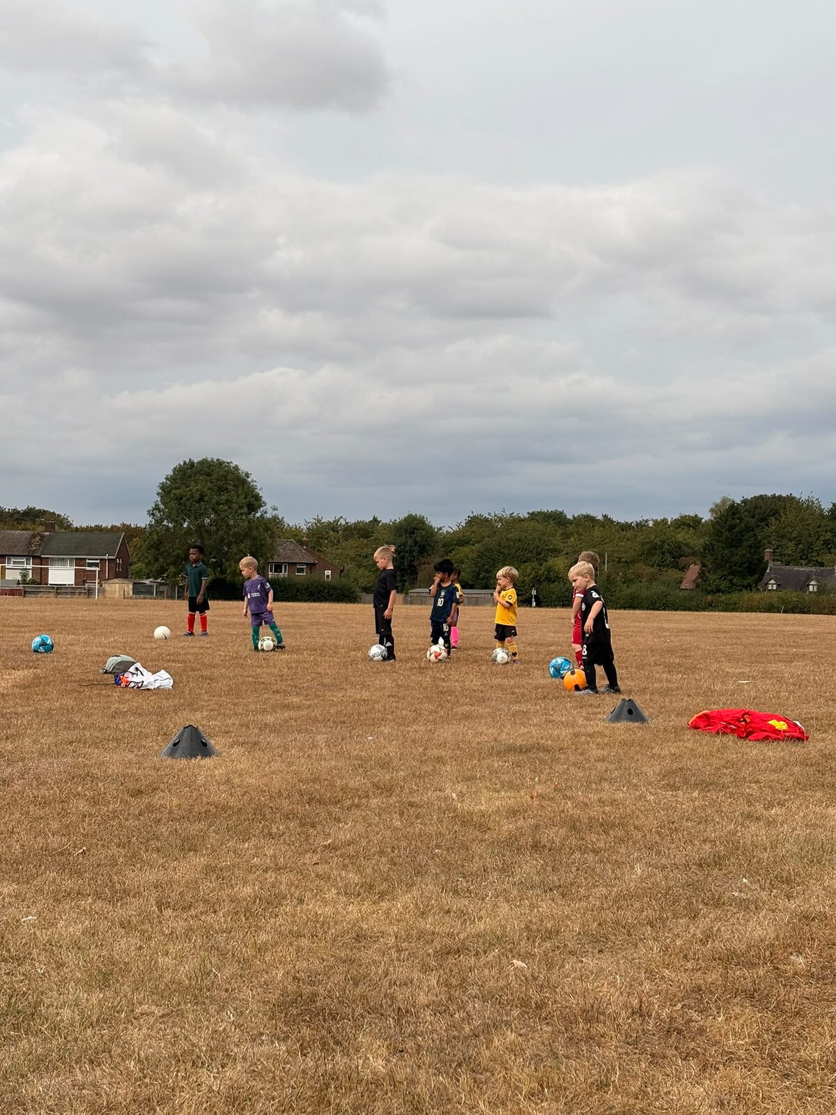 An Excel Minis football session on the field in Donnington, Telford